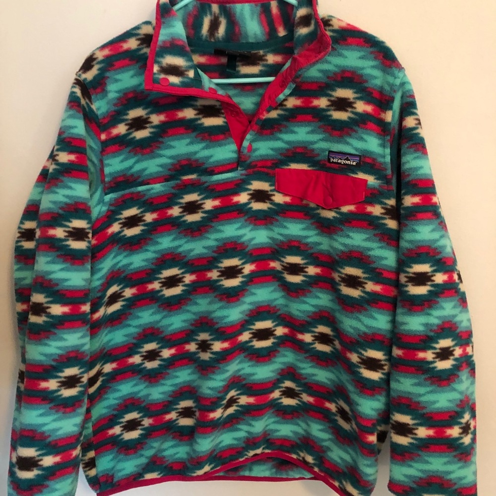 Women’s large Patagonia fleece pullover
